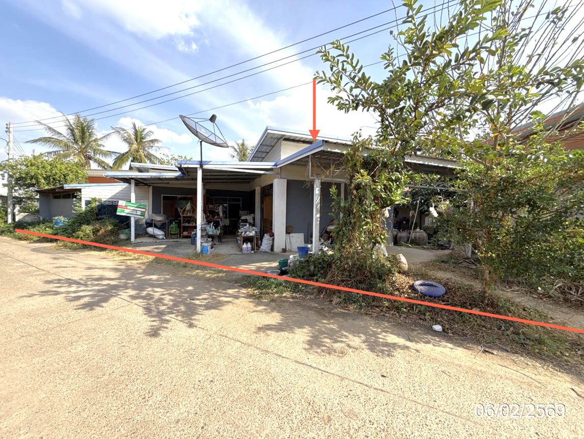 Single House in Kut Khao Poon, Ubon Ratchathani