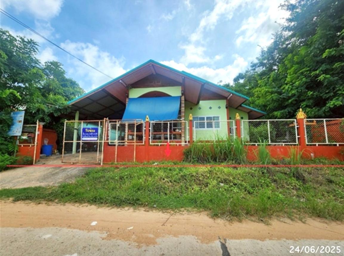 Single-family house in Selaphum, Roi Et