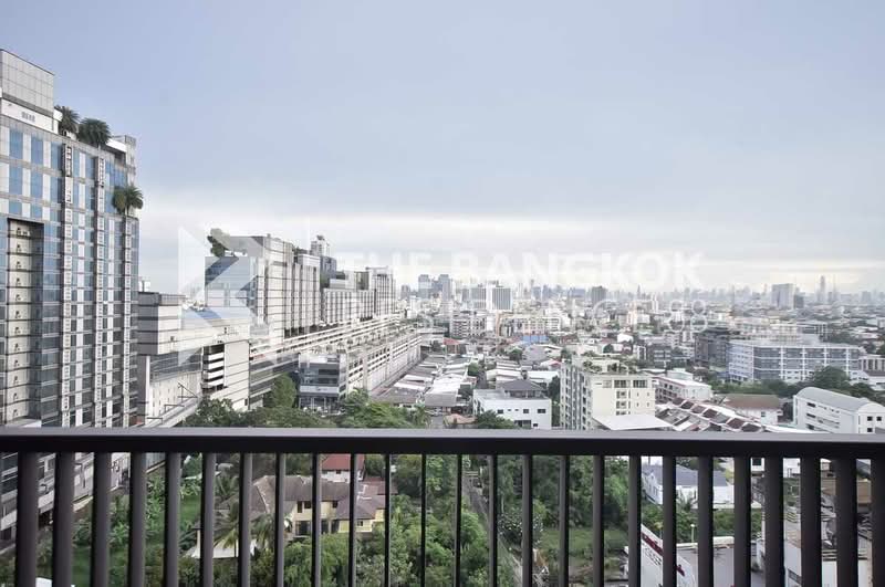 Whizdom Avenue Ratchada-Ladprao, Bangkok