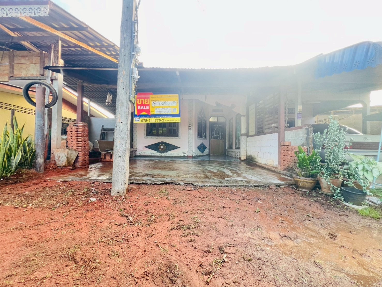 Single-detached house in Trang Province.