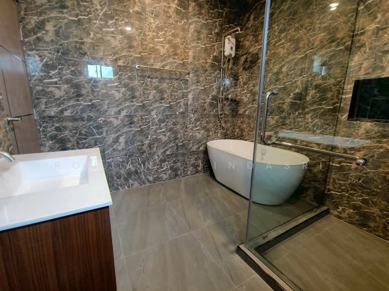 4-BR House, Bangkok