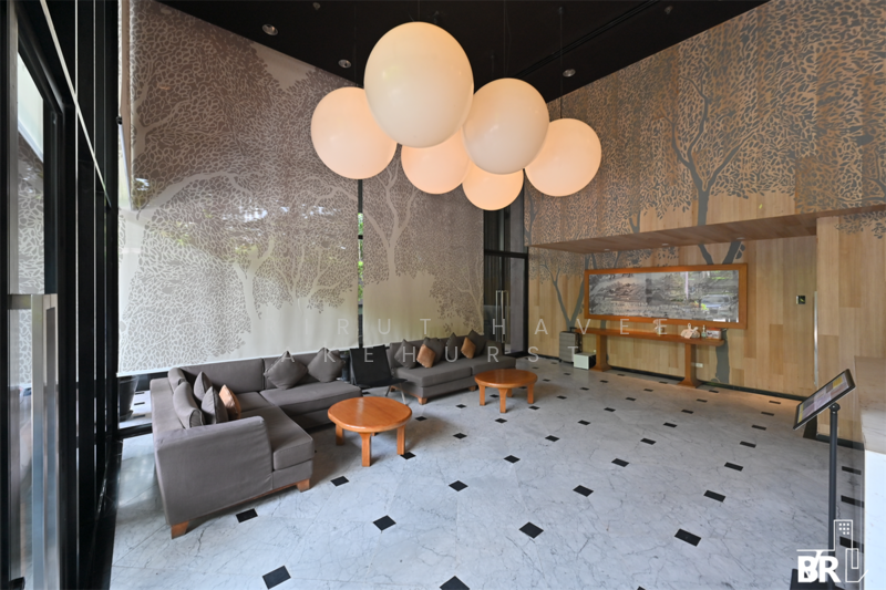 Noble Reveal, Bangkok