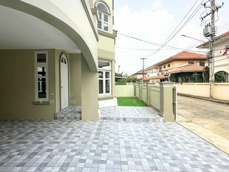 Passorn 4 Rangsit - Klong 3, Pathum Thani