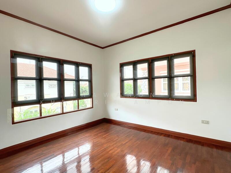 Passorn 4 Rangsit - Klong 3, Pathum Thani