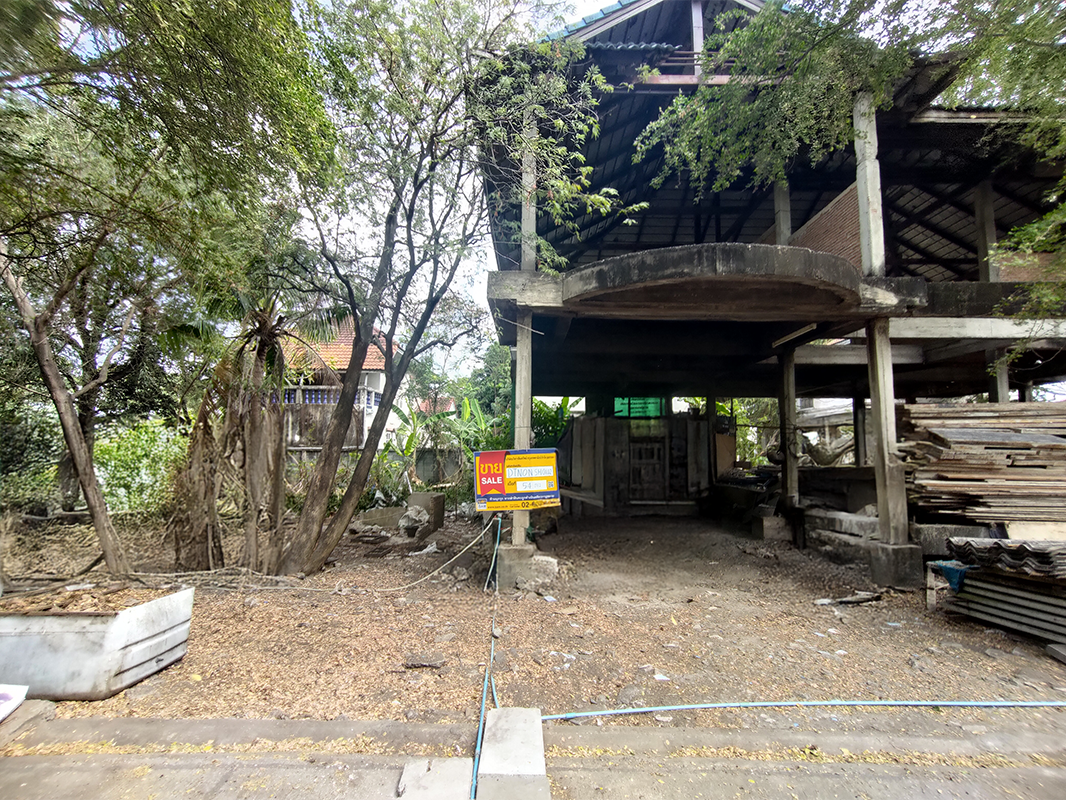 บ้านเดี่ยว โครงการคันทรีพาร์คแคลิฟอเนีย 16 ปากเกร็ด