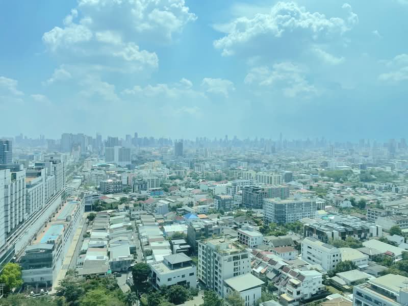 Whizdom Avenue Ratchada-Ladprao, Bangkok