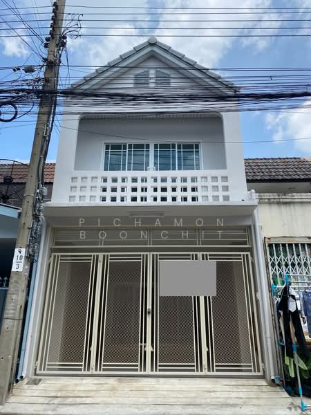 3-BR Townhouse, Bangkok