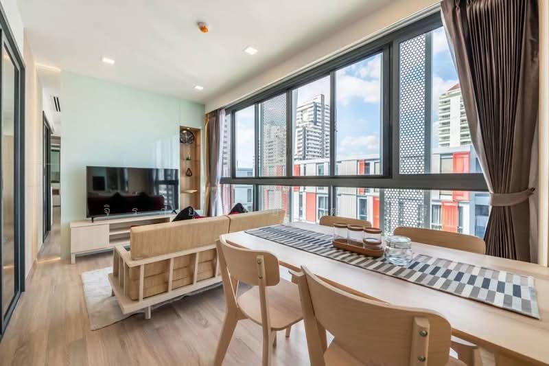 Taka Haus, Bangkok