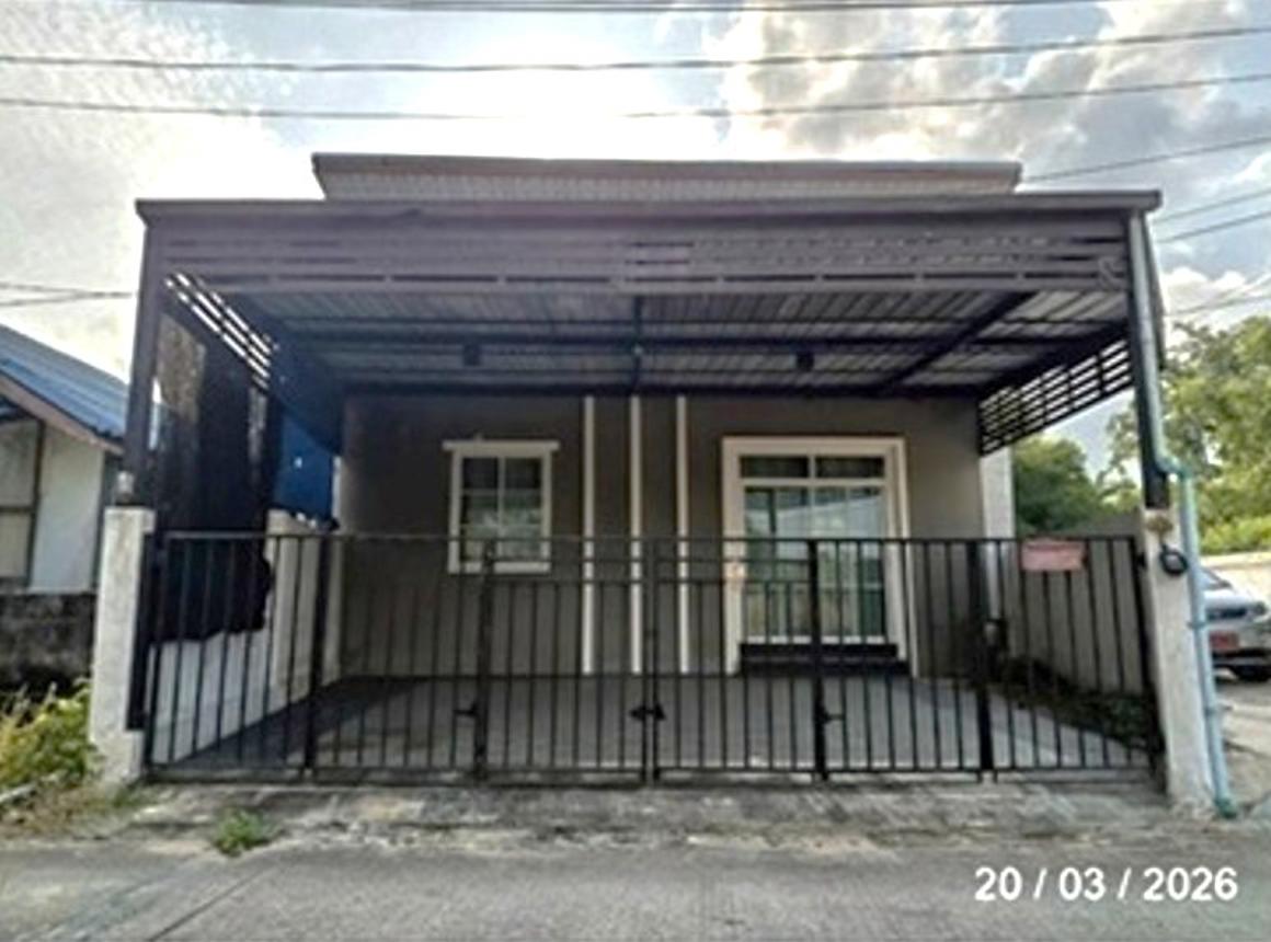 Single House in AK Village, Rayong Camp Houses