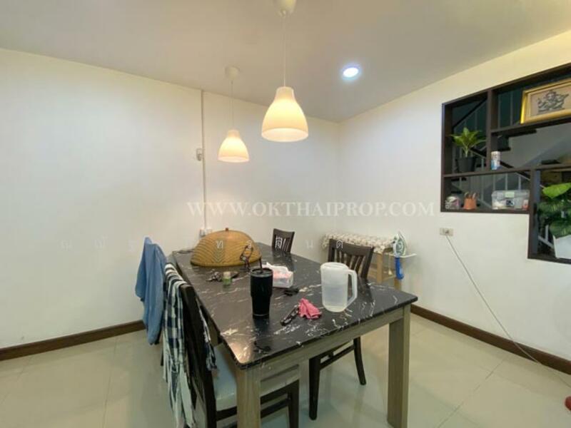 Baan Buathong 4, Nonthaburi