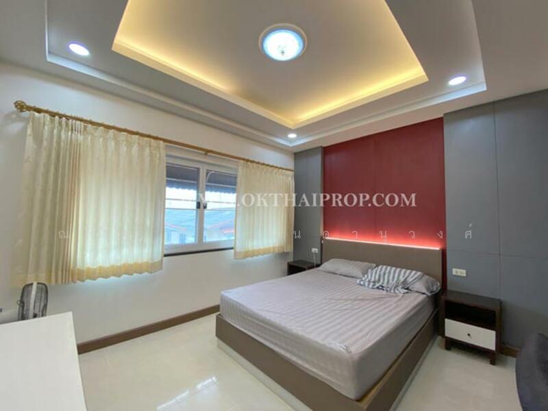 Baan Buathong 4, Nonthaburi