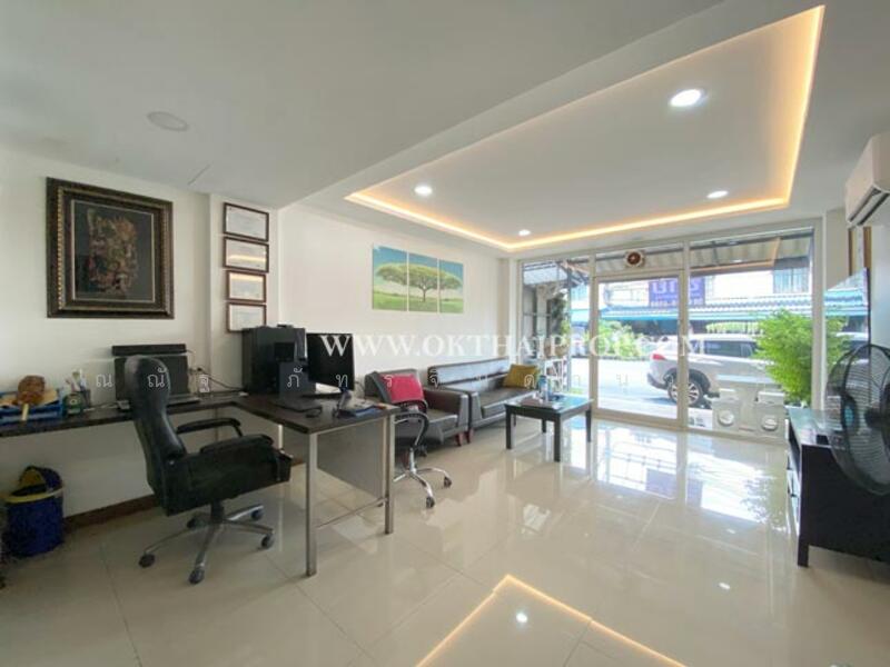 Baan Buathong 4, Nonthaburi