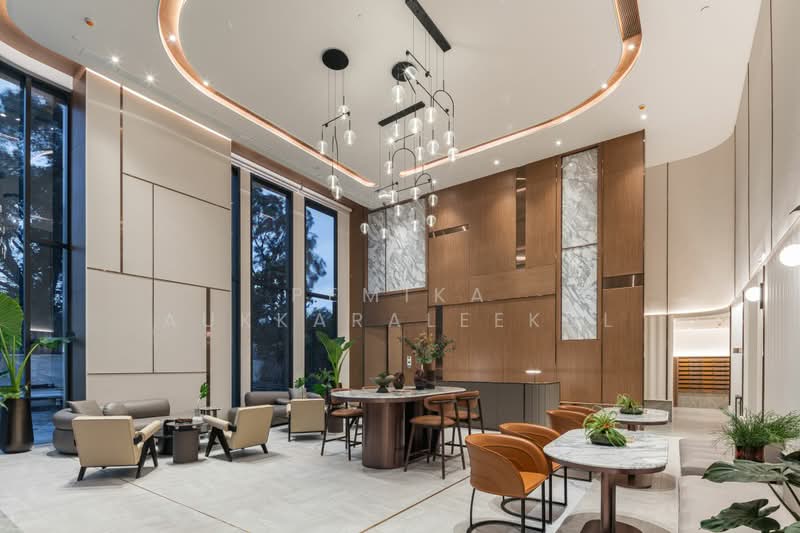 The Issara Sathorn, Bangkok