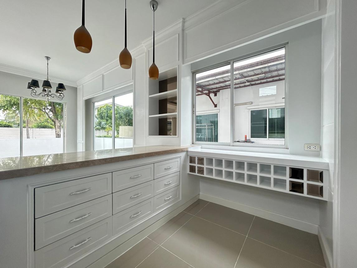 บ้านเดี่ยว เดอะทรัสต์ ศรีนครินทร์-แพรกษา เมืองสมุทรปราการ สมุทรปราการ