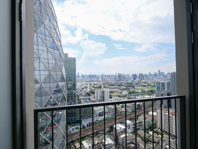 CENTRIC Ari Station, Bangkok