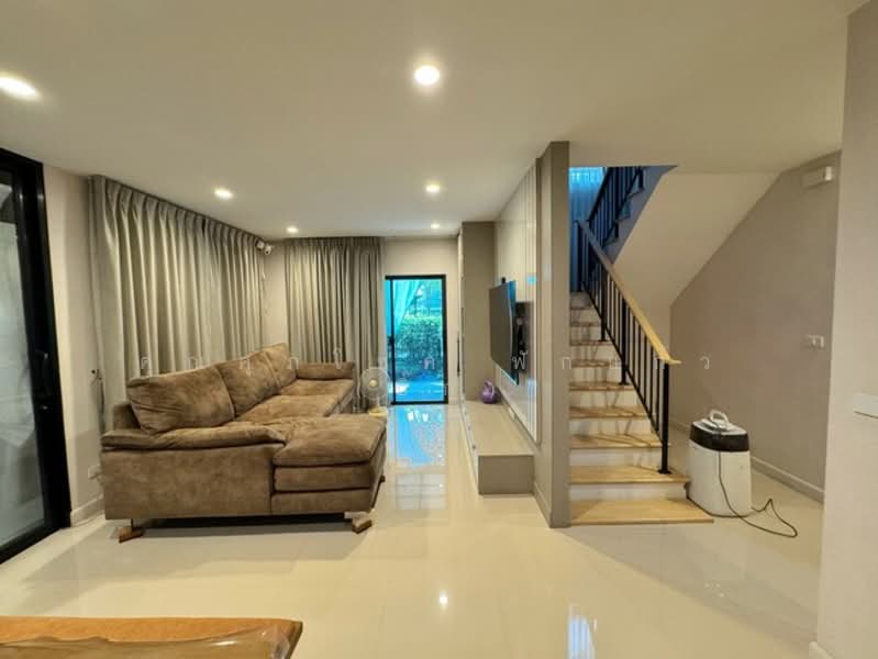 Venue Flow Chaengwattana, Nonthaburi