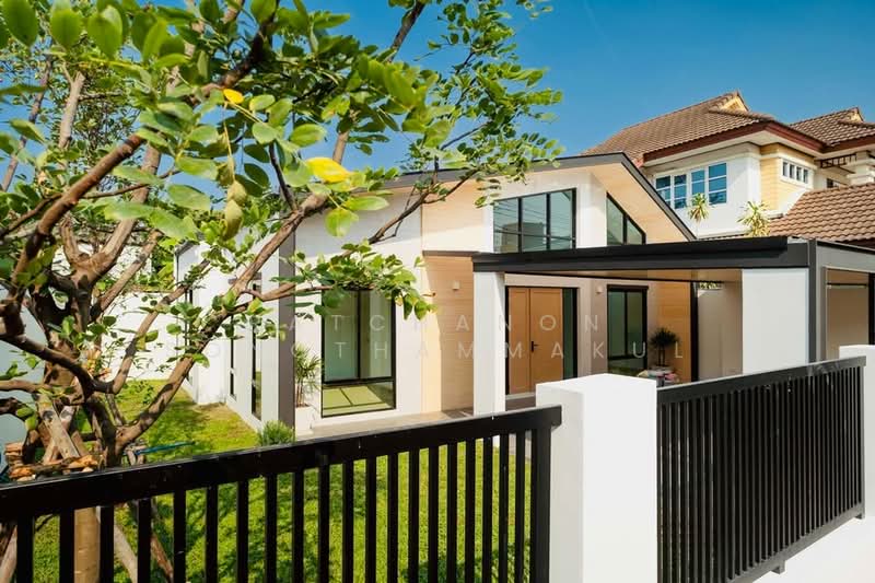 3-BR House, Bangkok