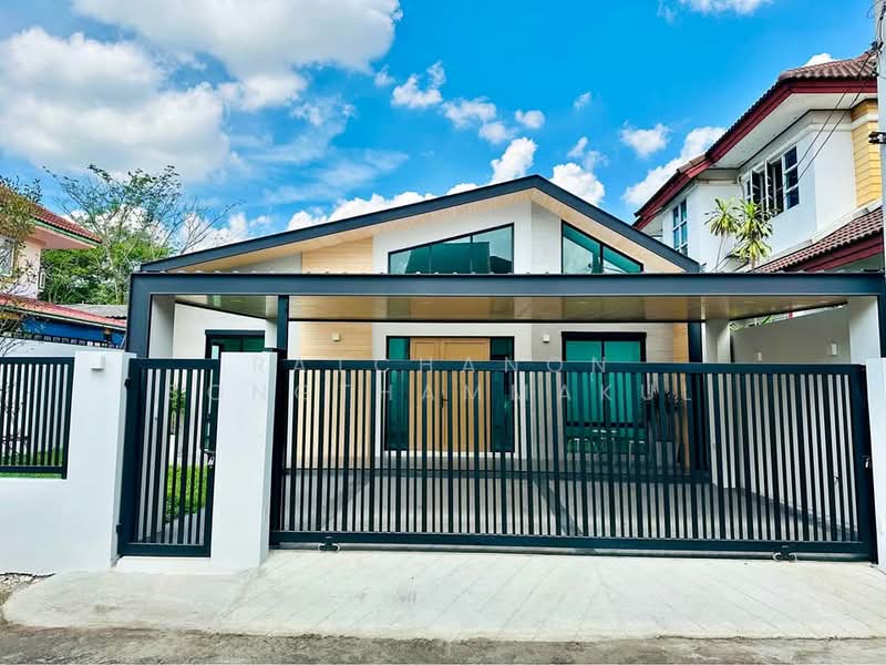 3-BR House, Bangkok