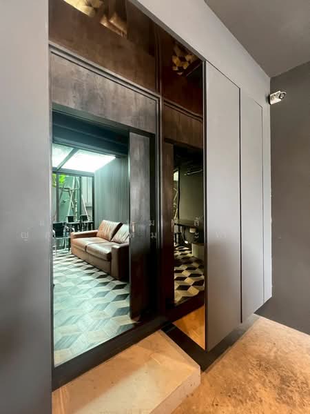 Prime Location for Business & Living: Arco Home Office Ekamai-Ramintra, Bangkok