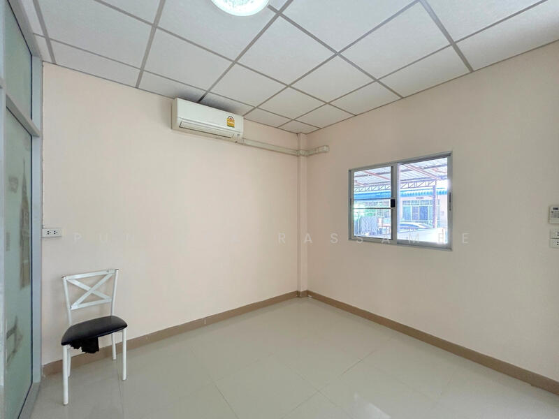 Baan Nichakorn Sai 4, Nakhon Pathom