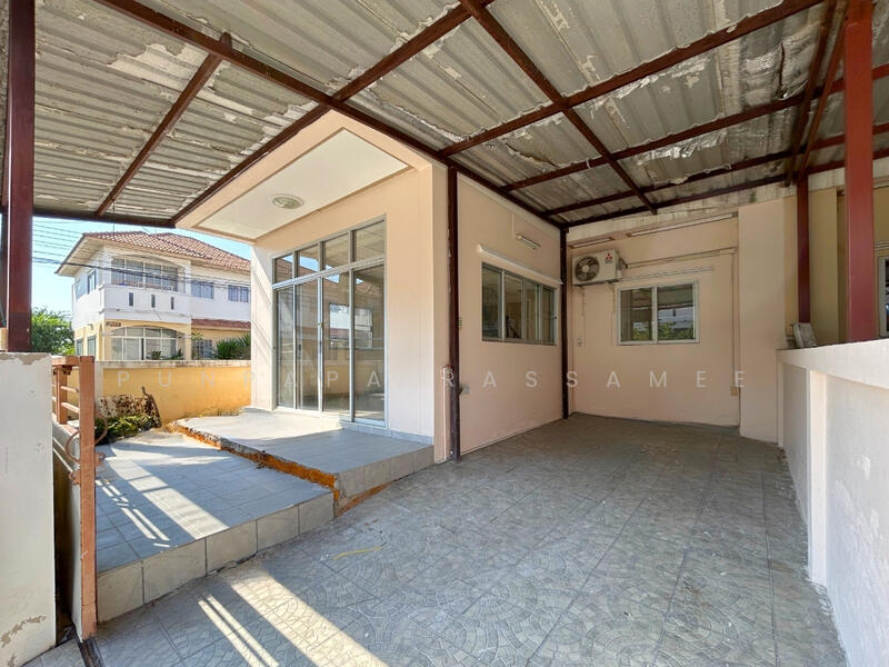 Baan Nichakorn Sai 4, Nakhon Pathom