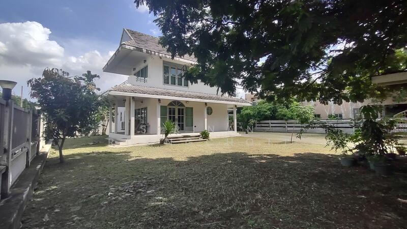 2-BR House, Bangkok