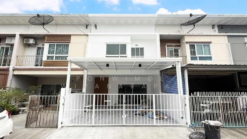 Villette Lite Pattanakarn, Bangkok