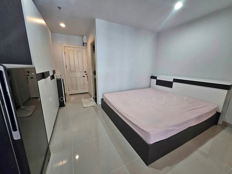 Regent Home 15 Changwattana, Bangkok