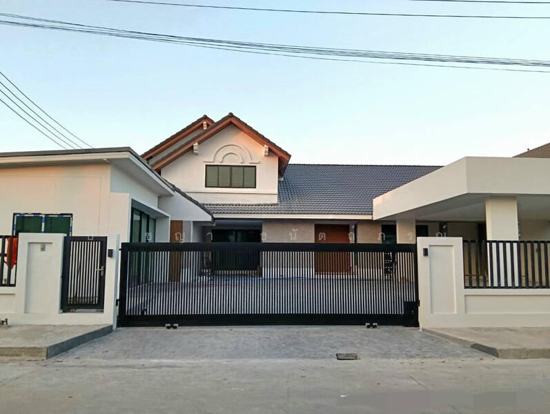 เมืองเอก รังสิต, Pathum Thani