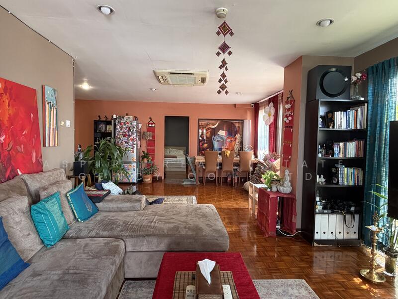 PB Penthouse 2, Bangkok