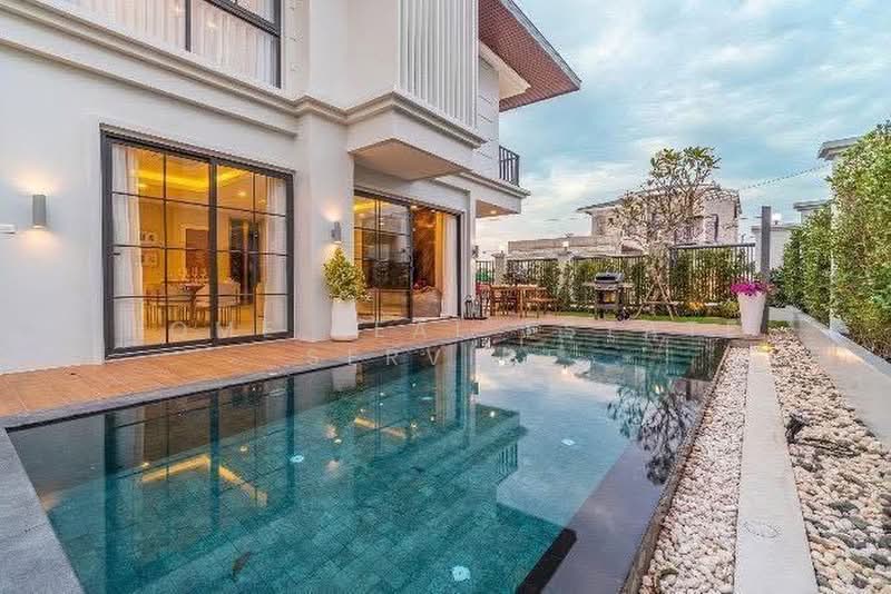 Rungsii Village Pattaya, Chon Buri (Pattaya)