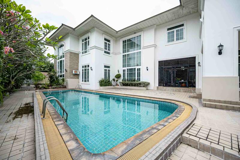 Karuehaad Tayard Village, Nonthaburi