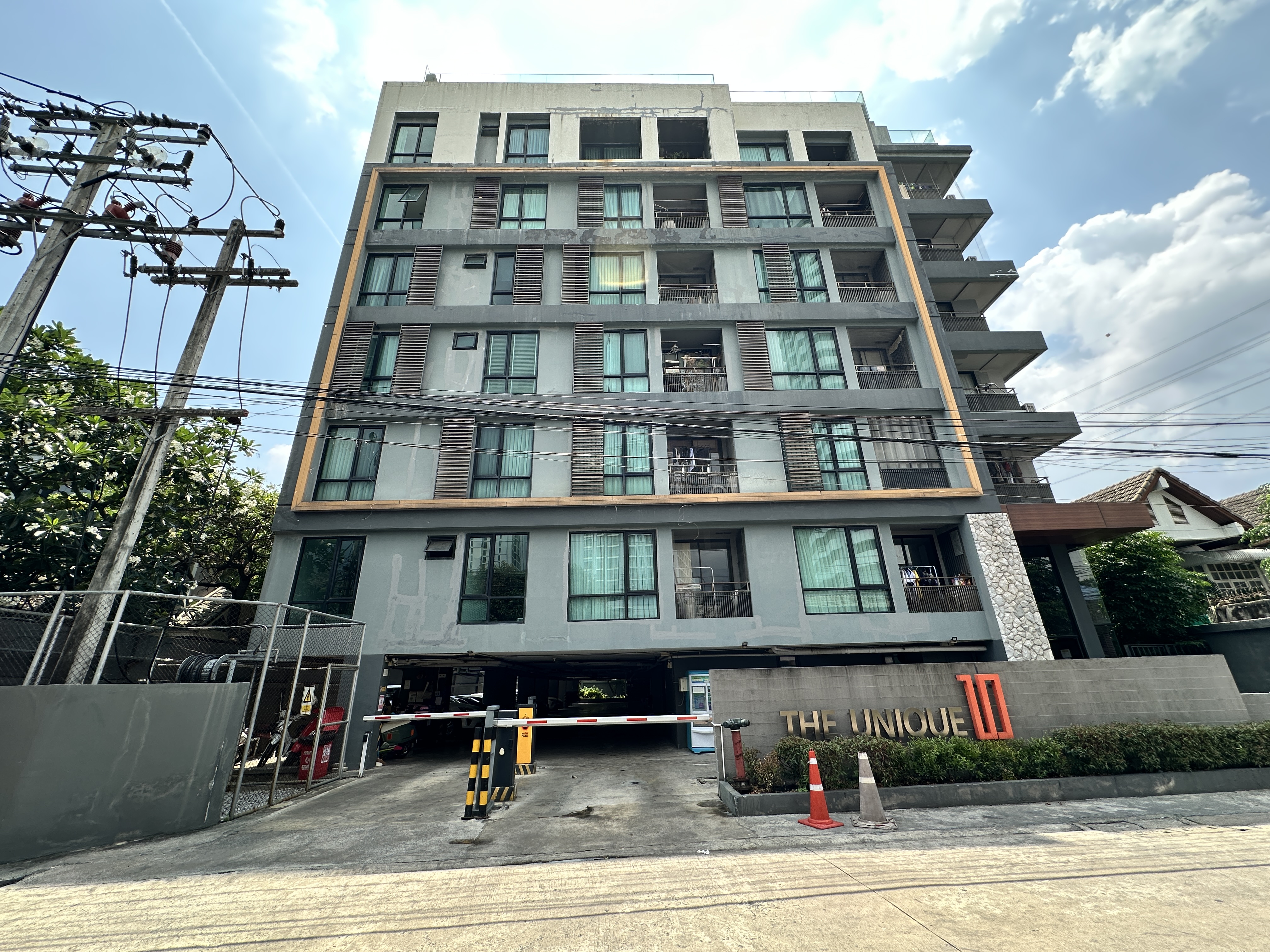 ที่พักเดี่ยว ลาดพร้าว 10