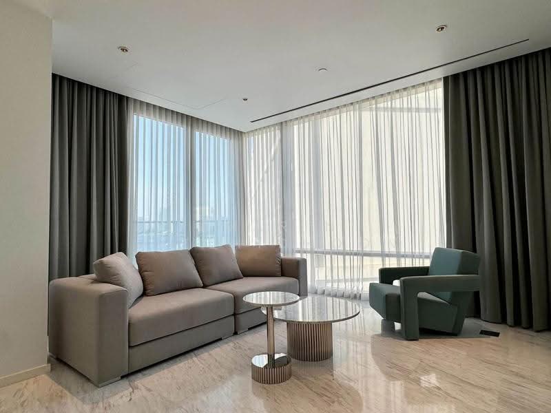 Four Seasons Private Residences, bangkok