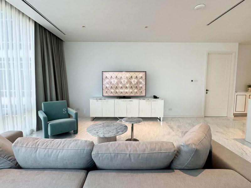 Four Seasons Private Residences, bangkok