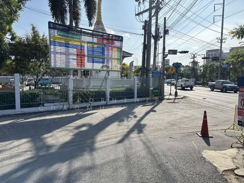 สำนักงานเขตสายไหม, Bangkok