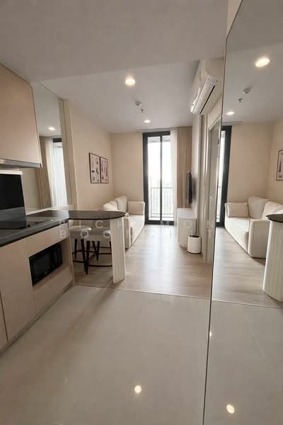Oka Haus Sukhumvit 36, Bangkok