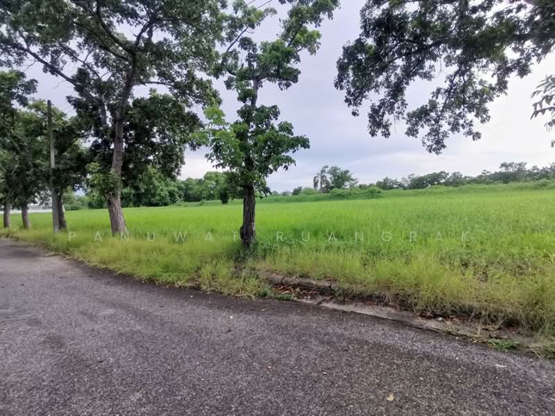 ในสนามกอล์ฟ เลควูด Lakewood ซอย 16 ขนาด, Samut Prakan