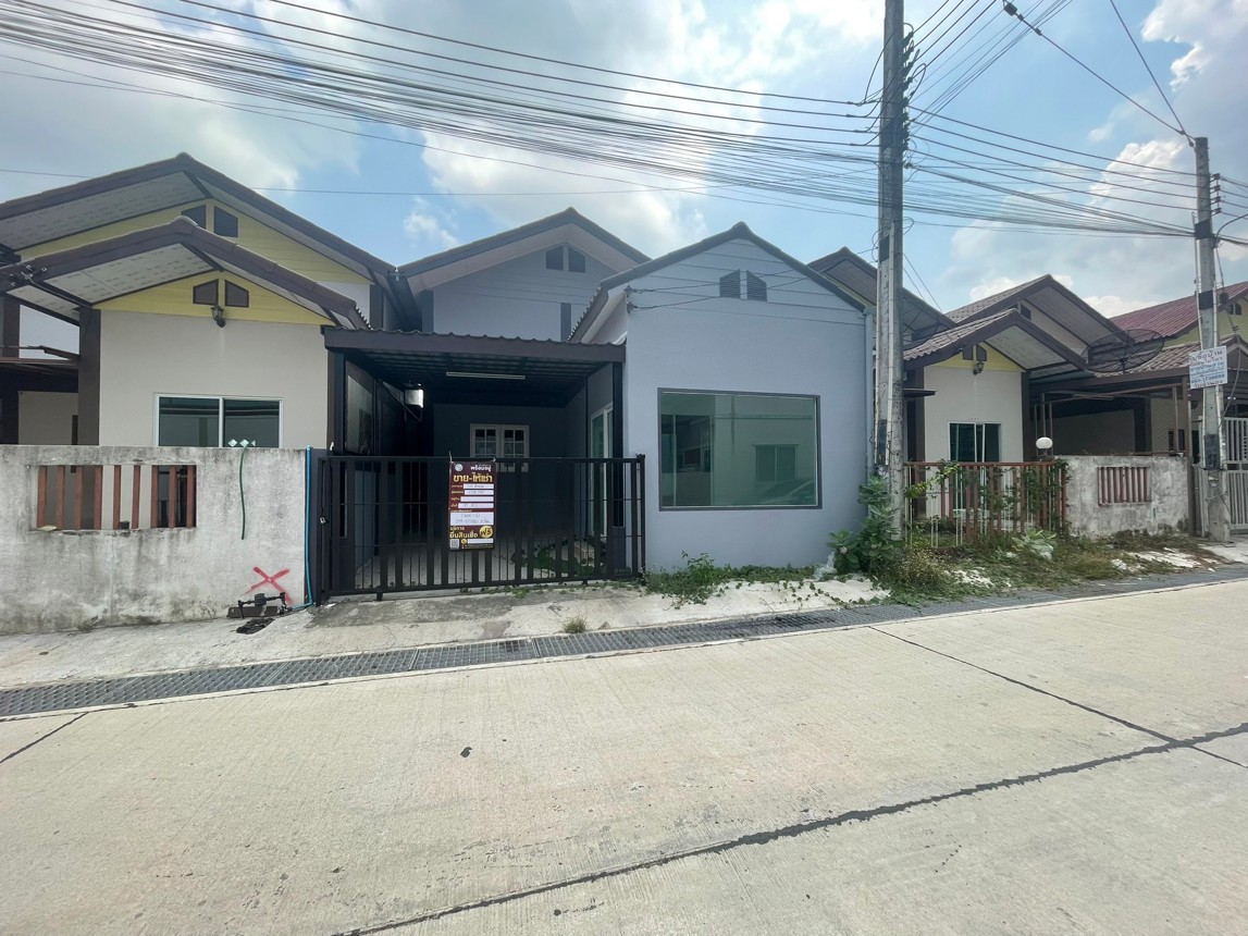 Townhouse in Natural Village, Pluak Daeng, Rayong