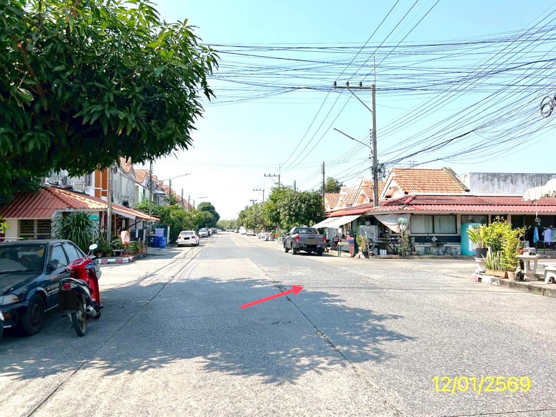 ทาวน์เฮ้าส์ บ้านวรารักษ์ รังสิต-คลอง 3 คลองหลวง ปทุมธานี