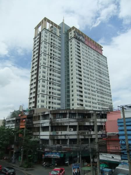 Chewathai Ratchaprarop, Bangkok