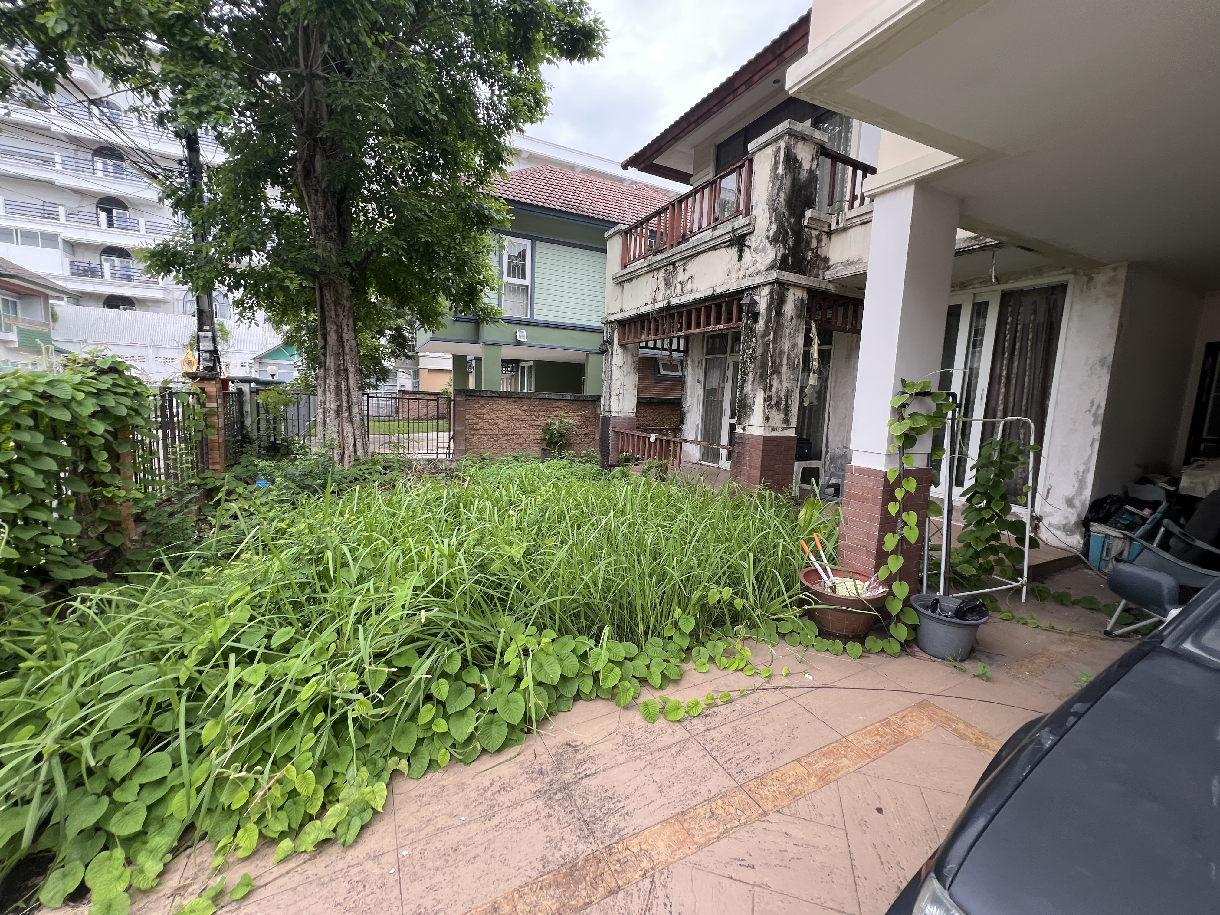 บ้านเดี่ยว 2 ชั้น โครงการฟลอร่าวิลล์ ศรีนครินทร์