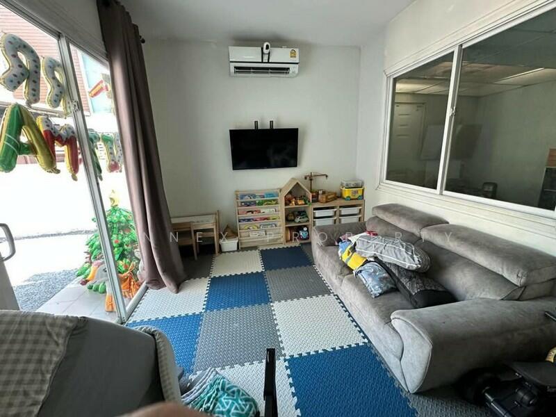 Home Place The Park Wongwan – Rama 9, Bangkok