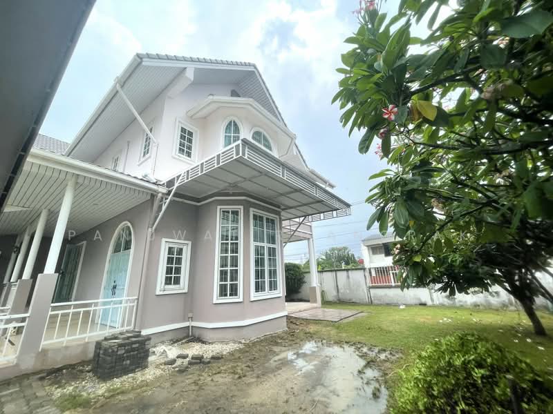 Muang Thong 4 Village, Bangkok
