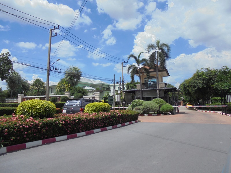บ้านเดี่ยว โครงการธัญธานี โฮมออนกรีนวิลเลจ 2
