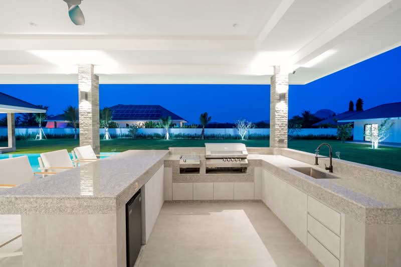 An Iconic 5-Bedroom Pool Estate with Expansive Mountain Views Hua Hin Pranburi Listing 20004, Prachuap Khiri Khan