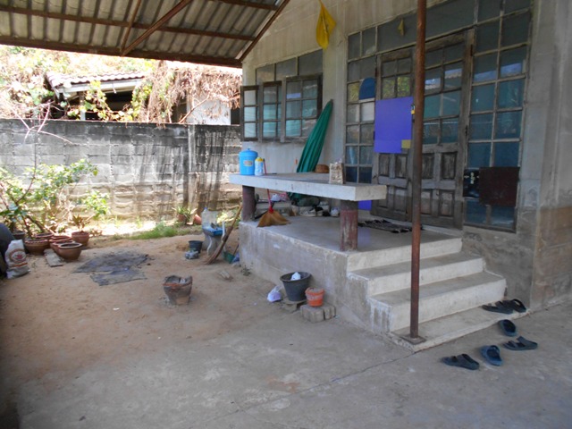 Chat Luang House