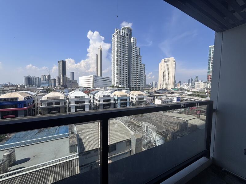 Urbano Absolute Sathon-Taksin, Bangkok