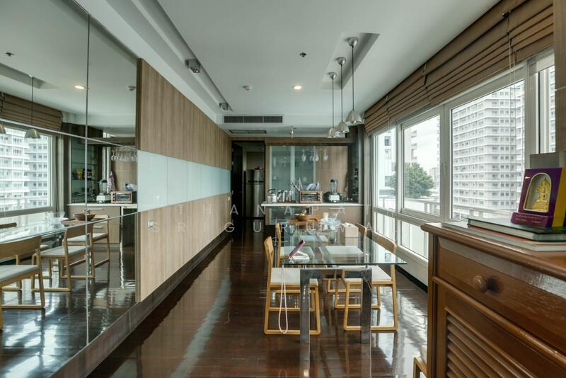 The Height, Bangkok