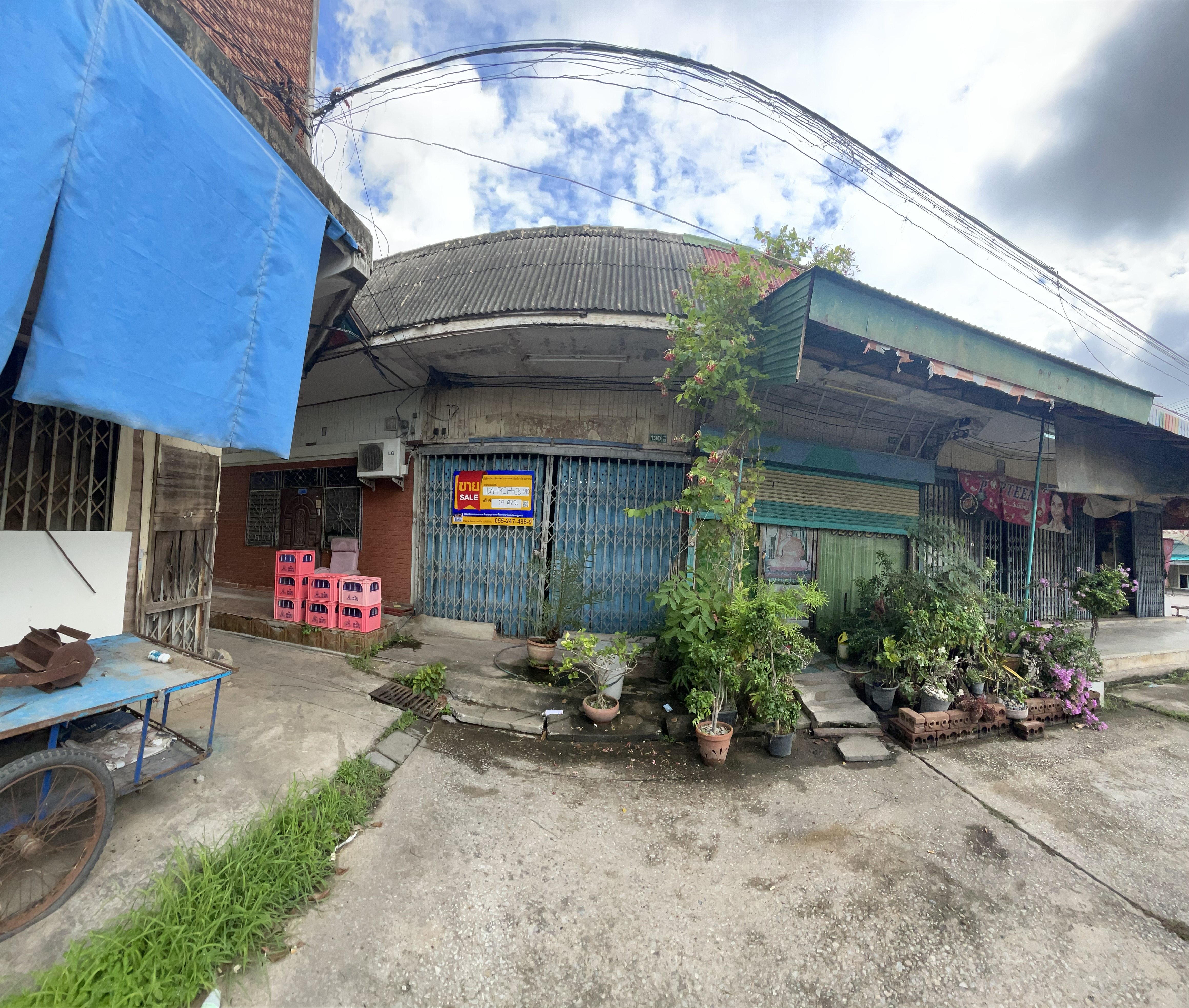 Commercial Building, Sanam Chai, Phichit